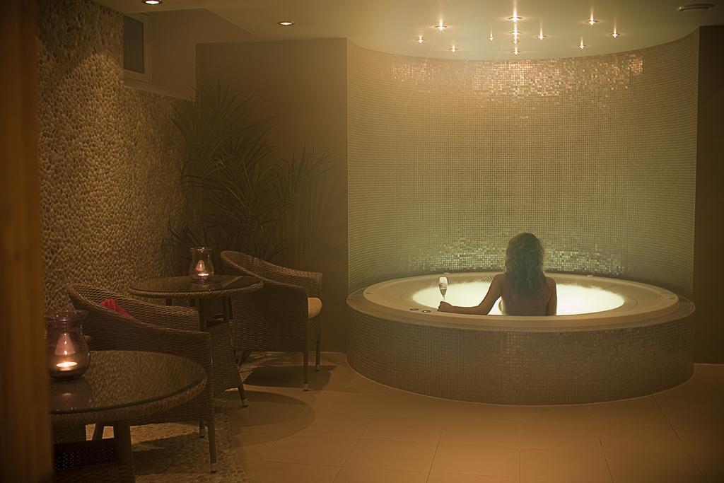Hovde Gard Hotel Brekstad Ngoại thất bức ảnh